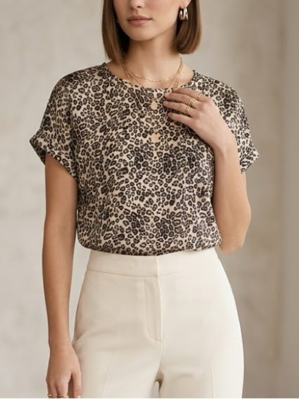 Buffalo David Bitton Leopard Print Short Sleeve Blouse Crew Neck Tan‎ Black L